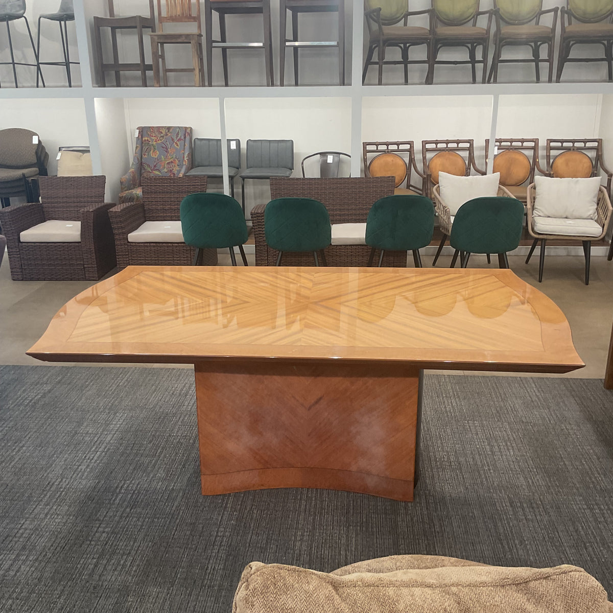 Real Glossy Dining Table