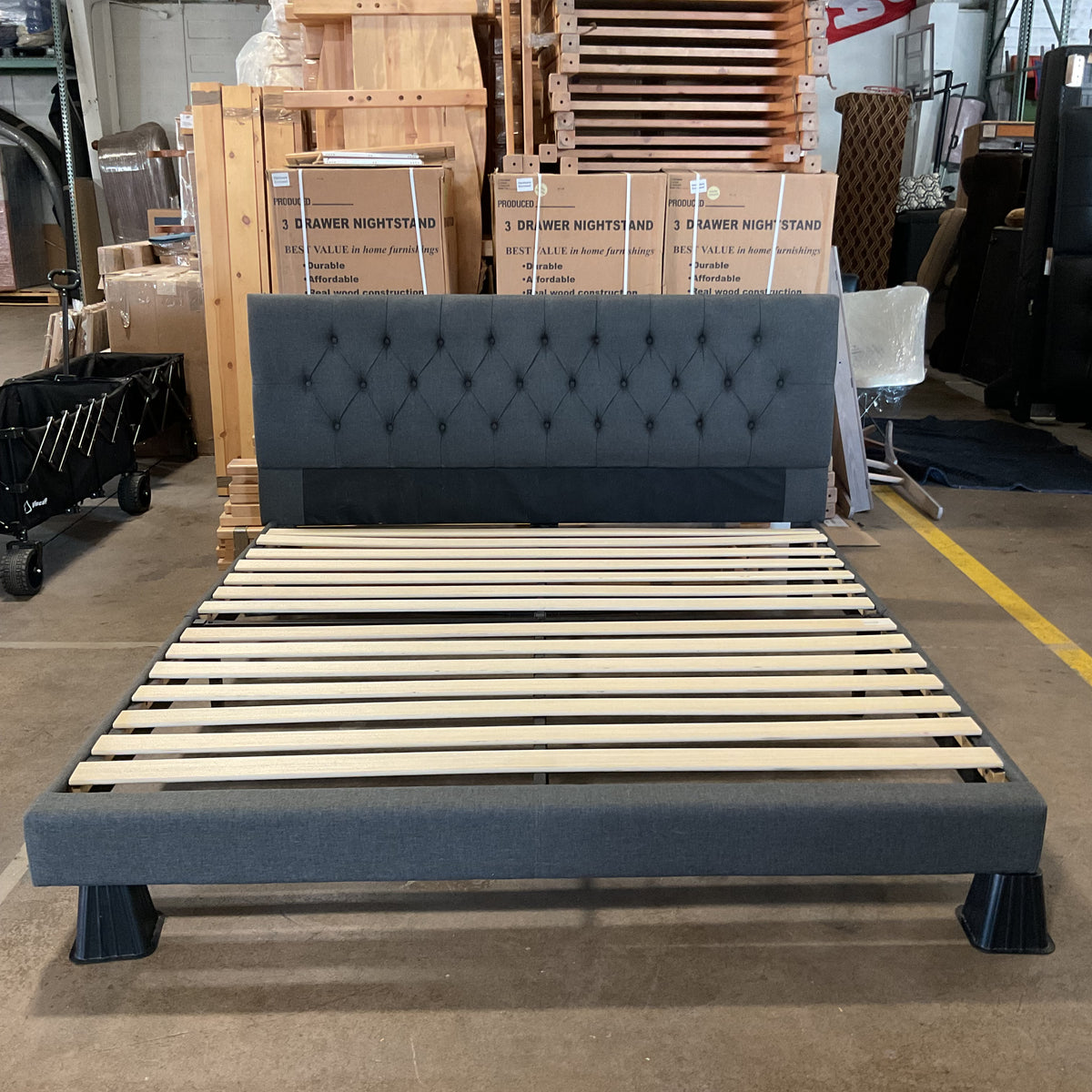 Buttonwood King Bed (B102)*WH