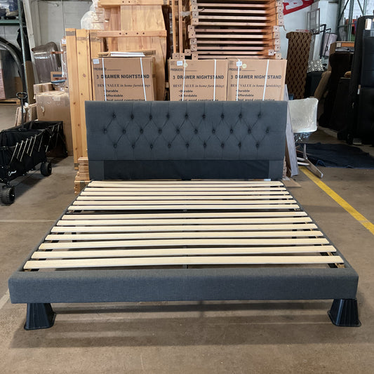 Buttonwood King Bed (B102)*WH