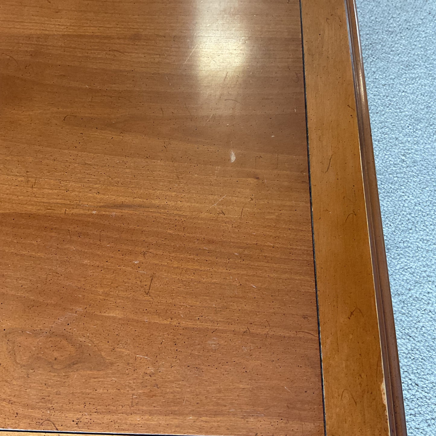 Cabriole Legs Side Table *WH