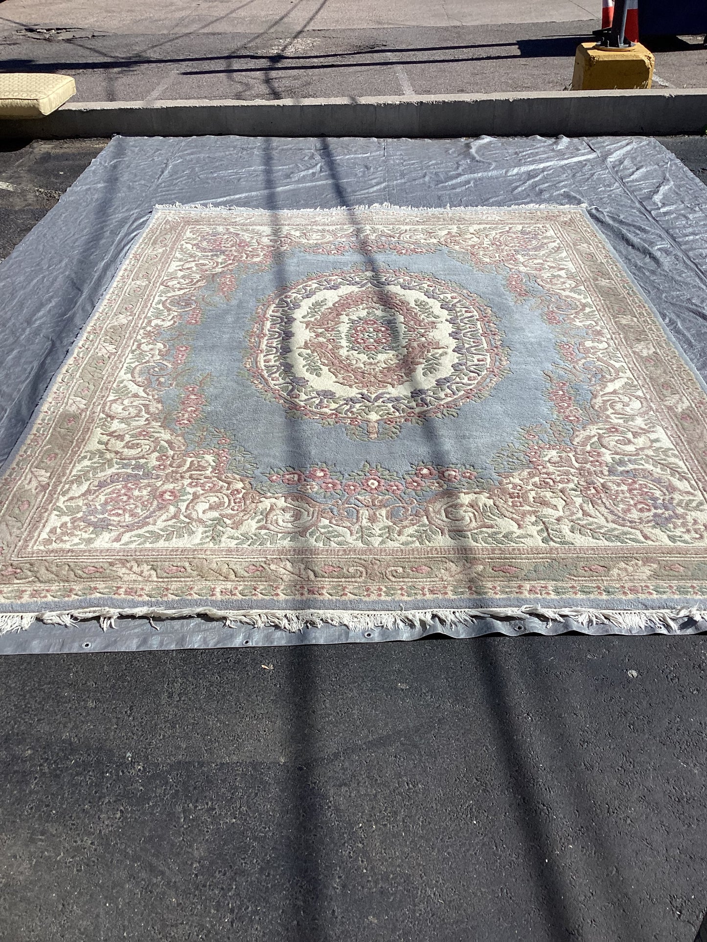 Granny chic vibes Rug (R007)