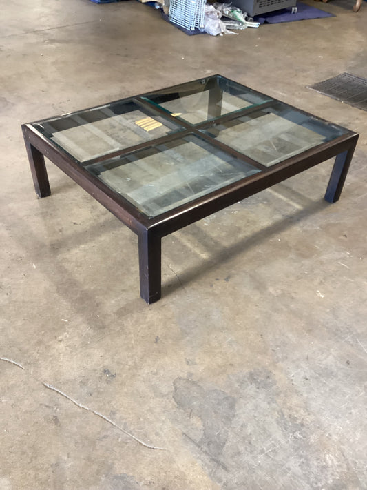 Four square coffee table *WH*