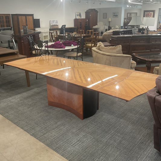 Real Glossy Dining Table
