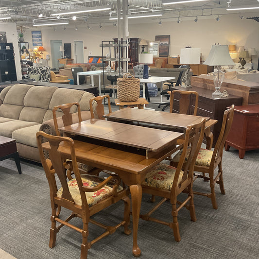 Colonial Dining Table