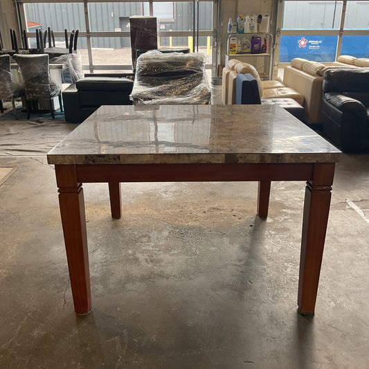 Square Faux-Marble Table*WH