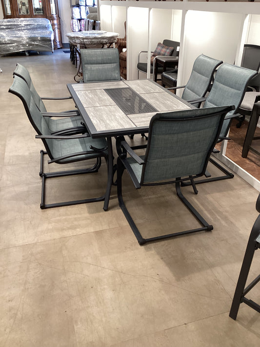 For Da Fam Patio Dining Set