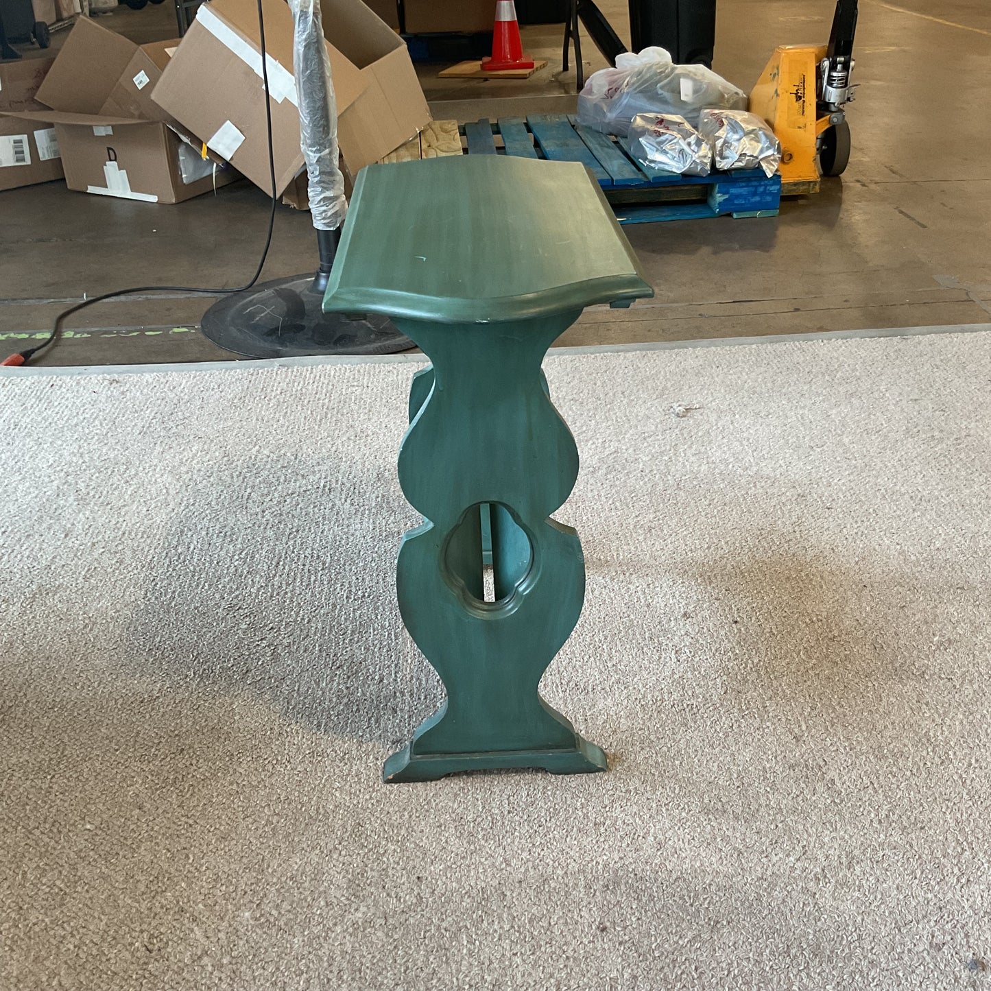 Green Accent Side Table *WH