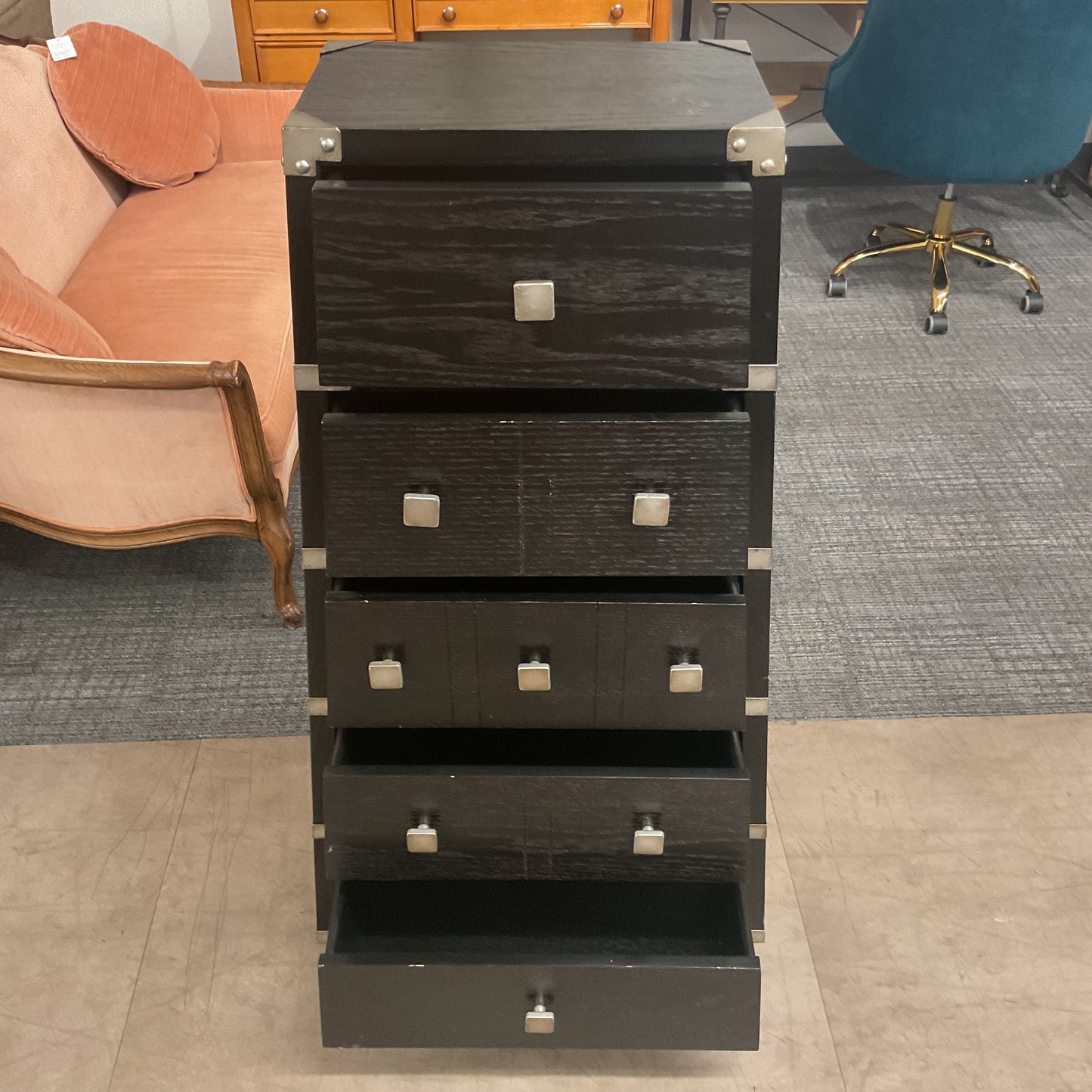 Dustin’s Pyramid Dresser