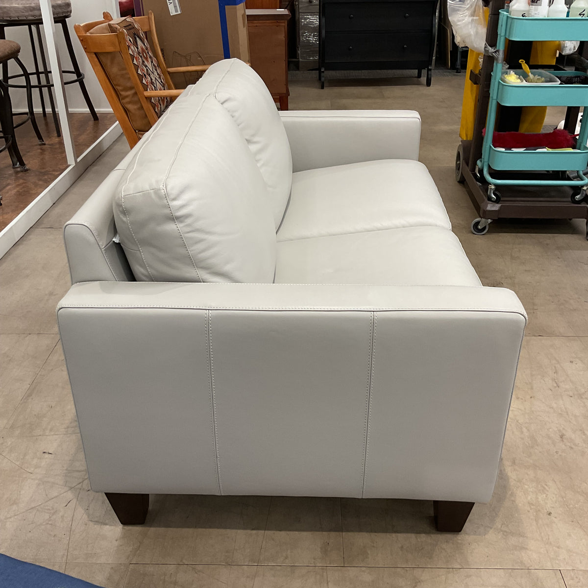 Lil Pebble Loveseat