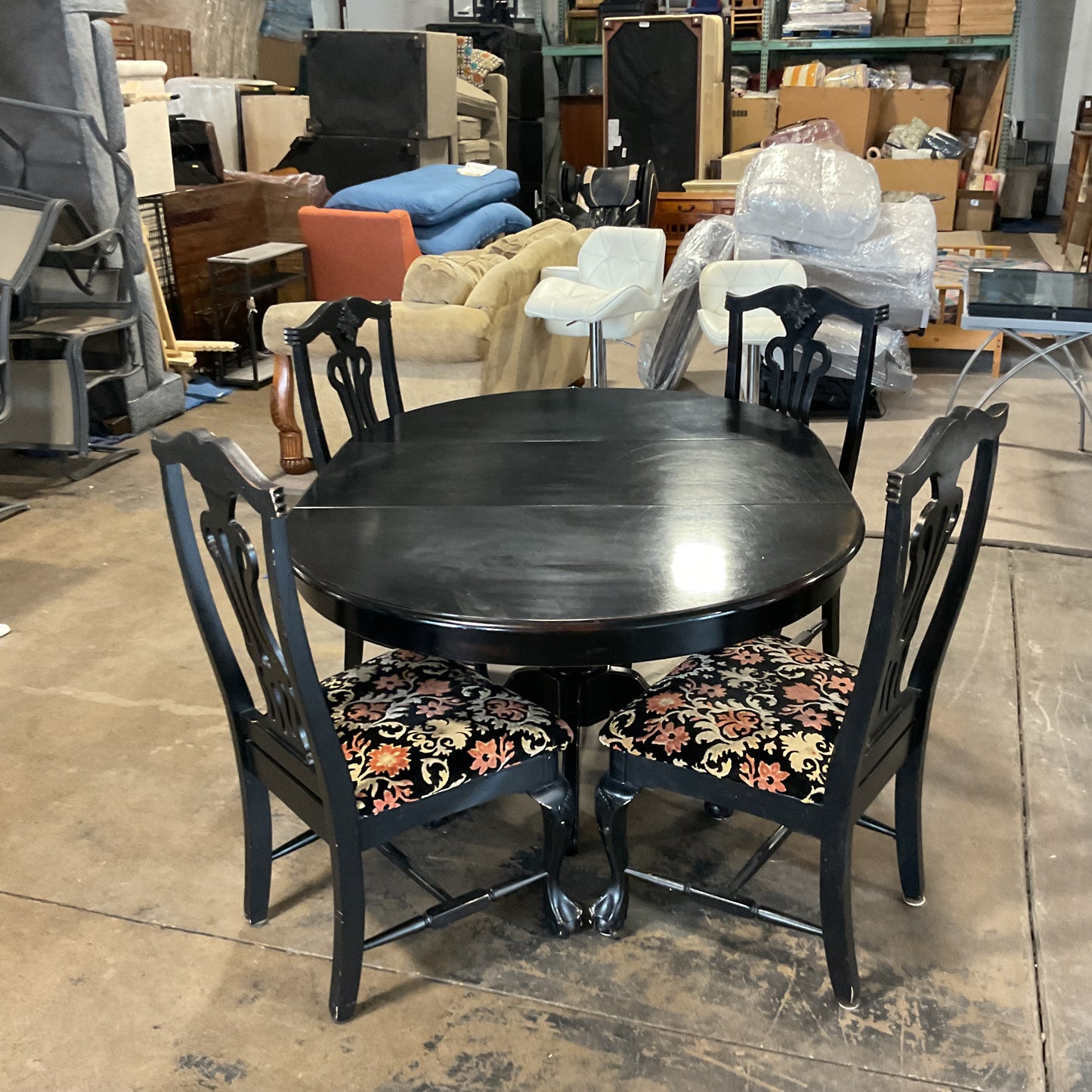 Black Vintage Dinning Set *WH