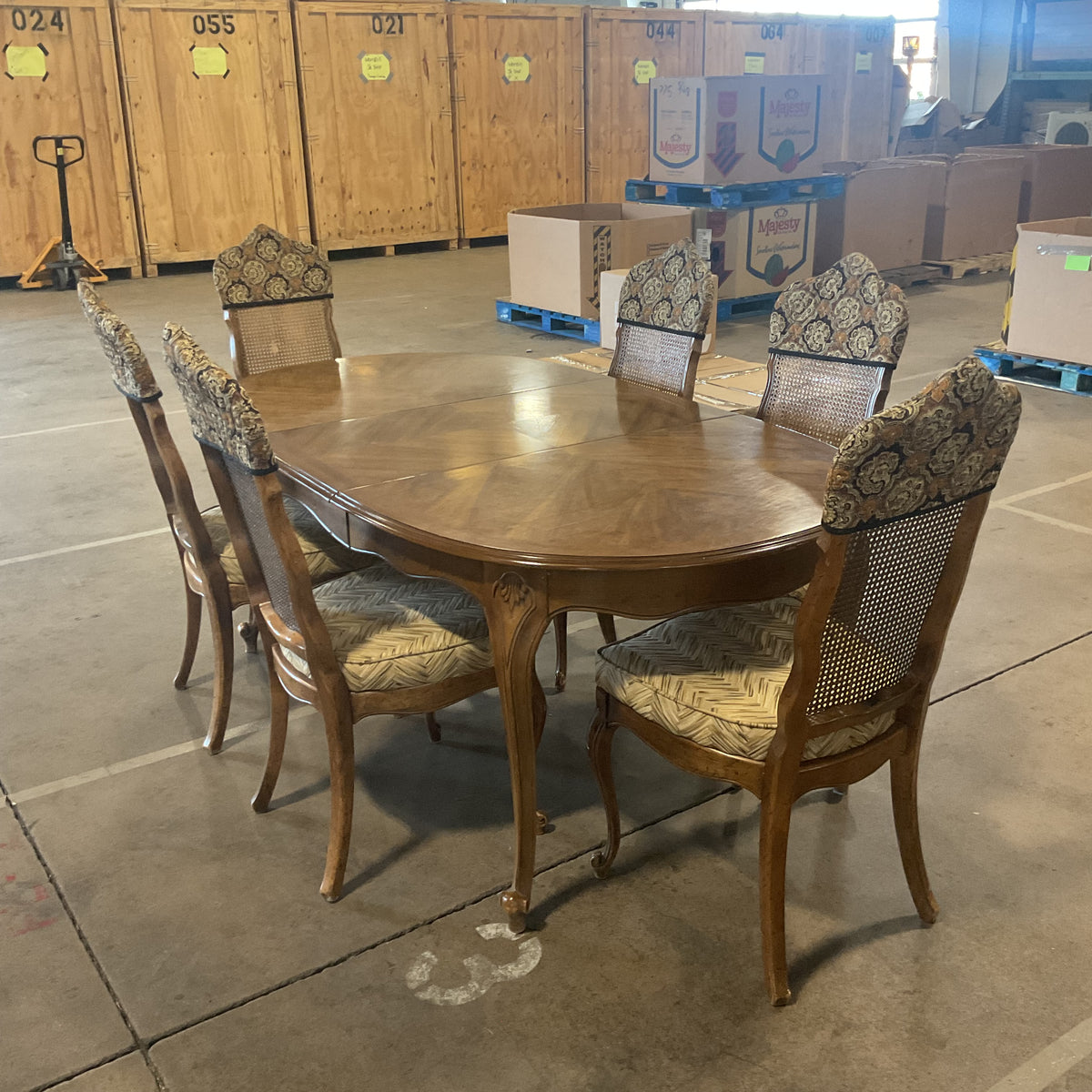 Arrow Head Dining Set *WH