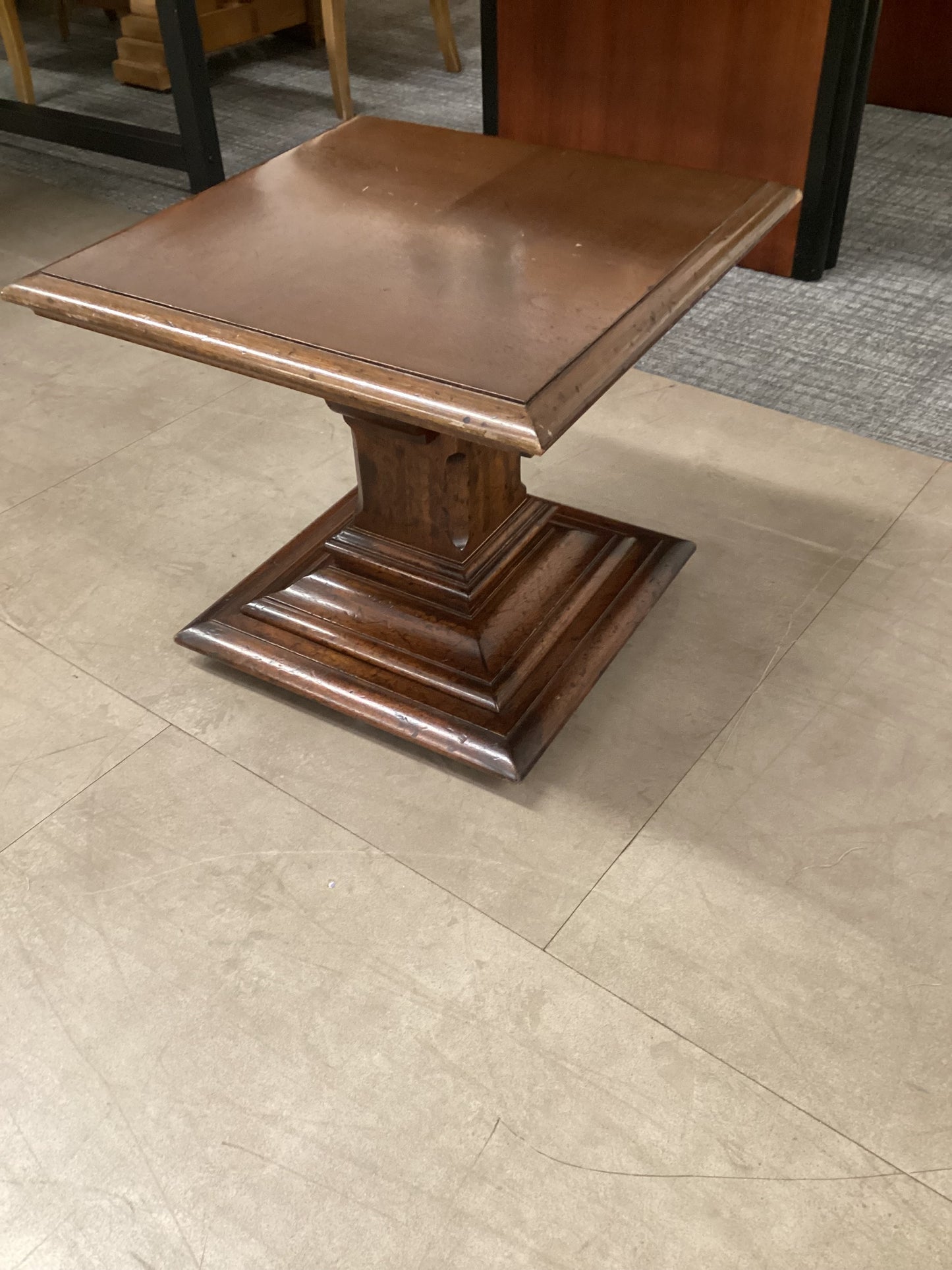 Shin buster end table