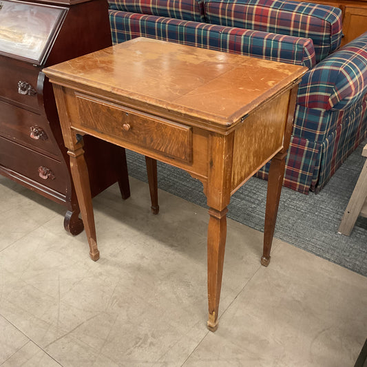 Sing 2 Me Sewing Table
