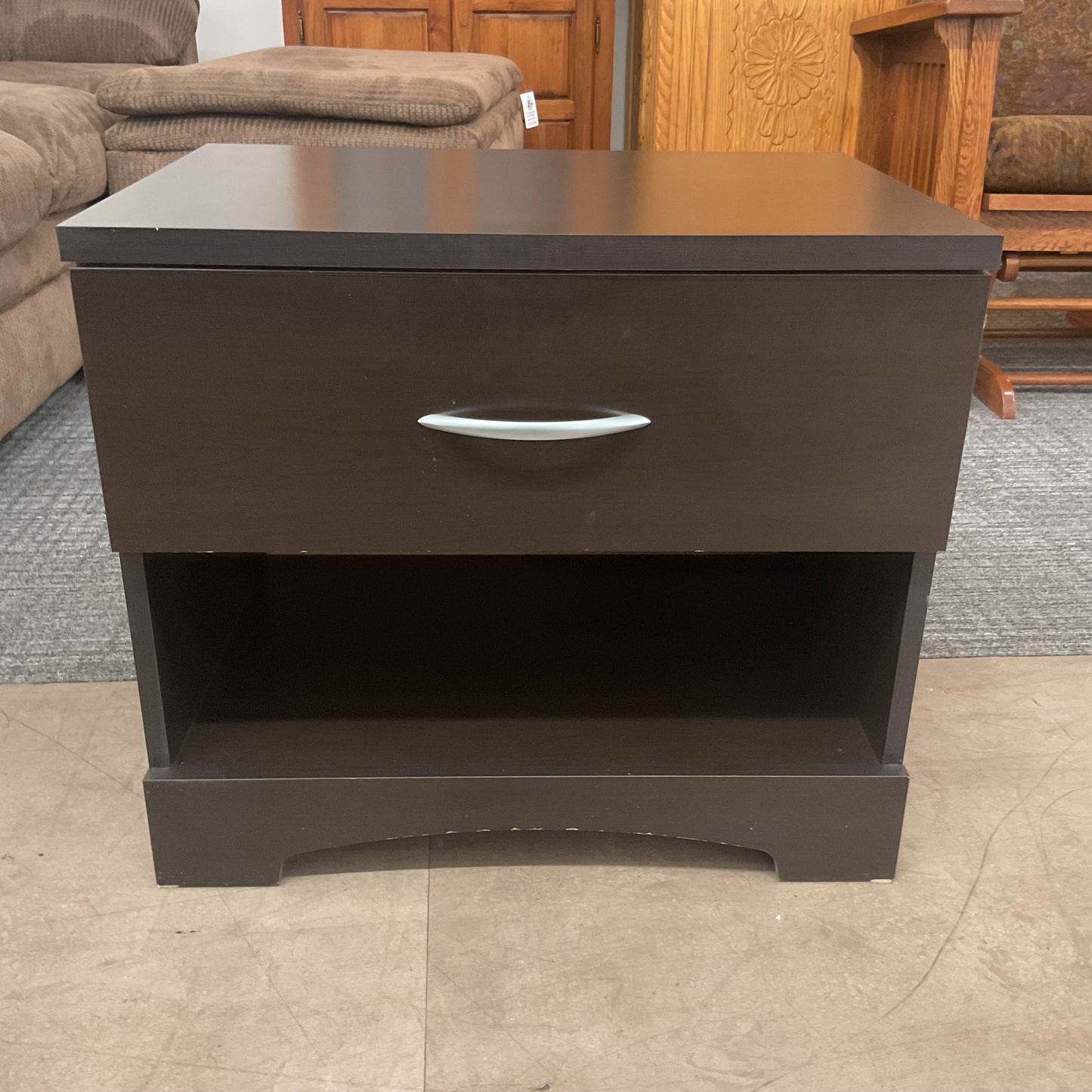 Aero Nightstand