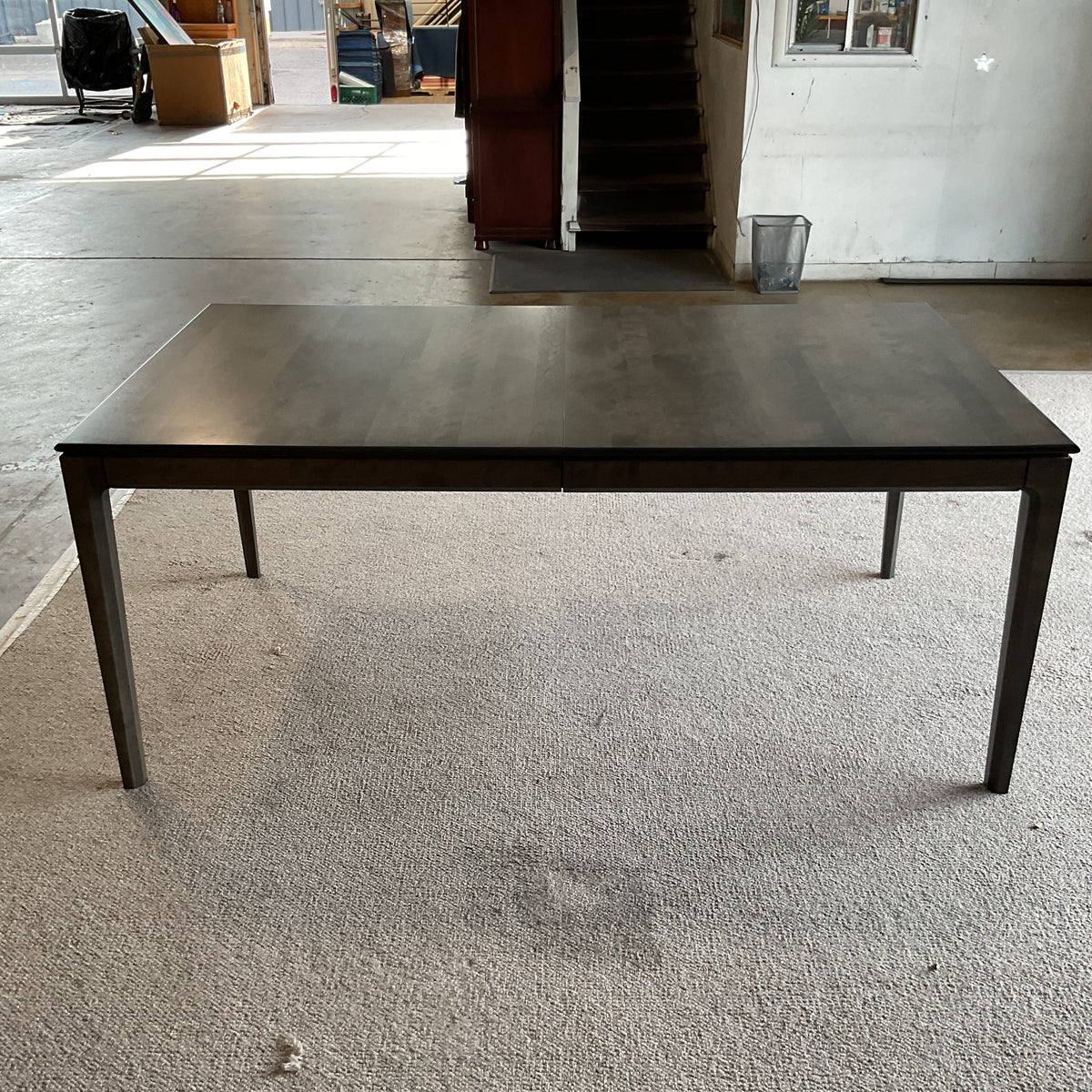 Phantom Vapor Dining Table *WH