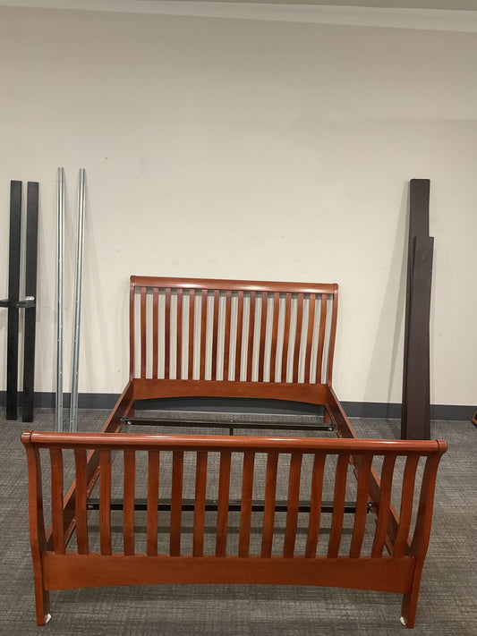 Slay Queen Bed (B047)