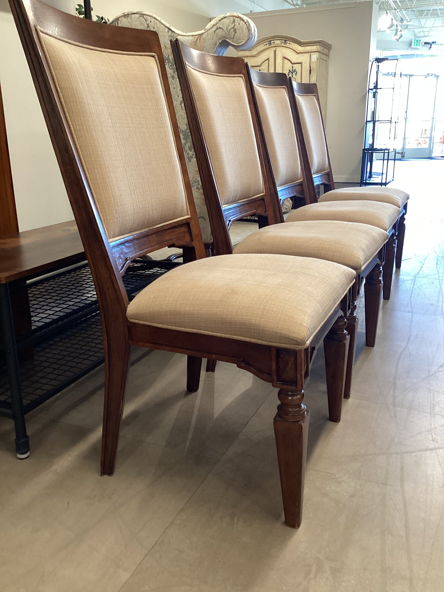 Quadruplets chair set