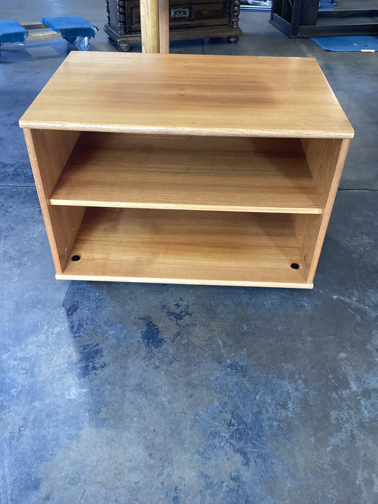 Rollie pollie Ollie tv stand *WH*