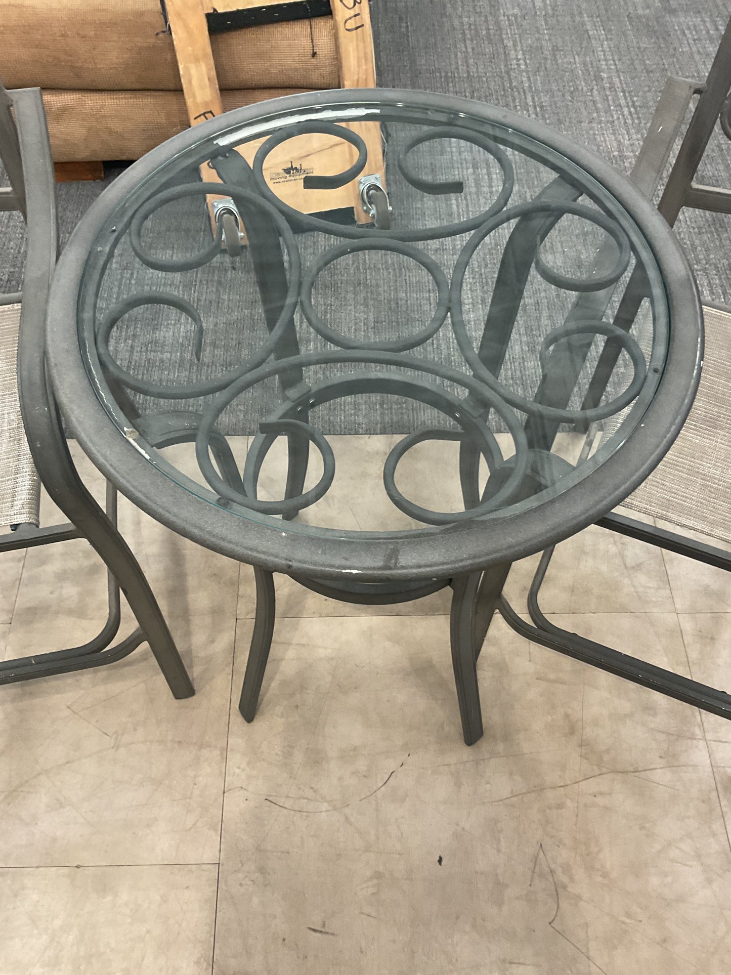 You can just tell patio set