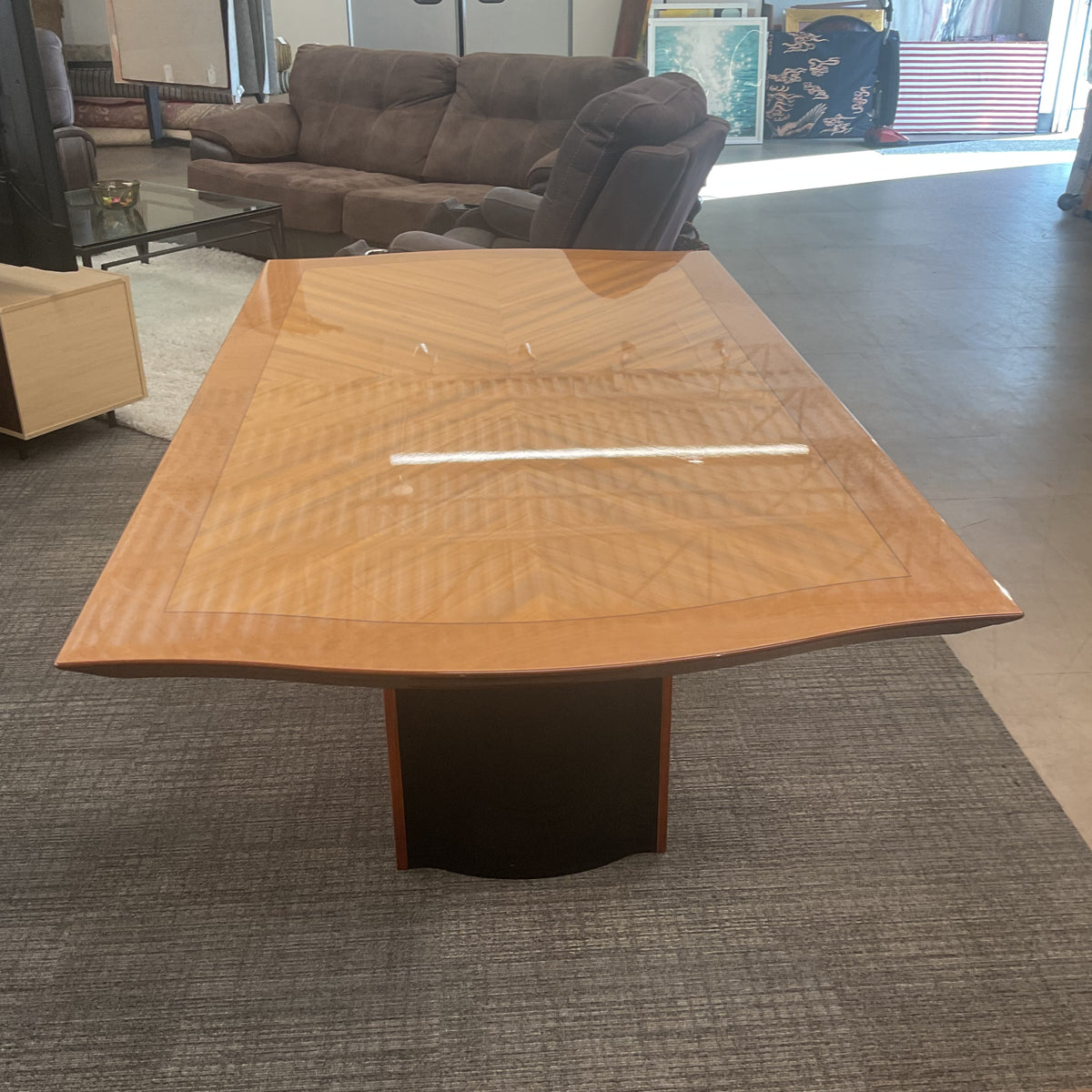 Real Glossy Dining Table