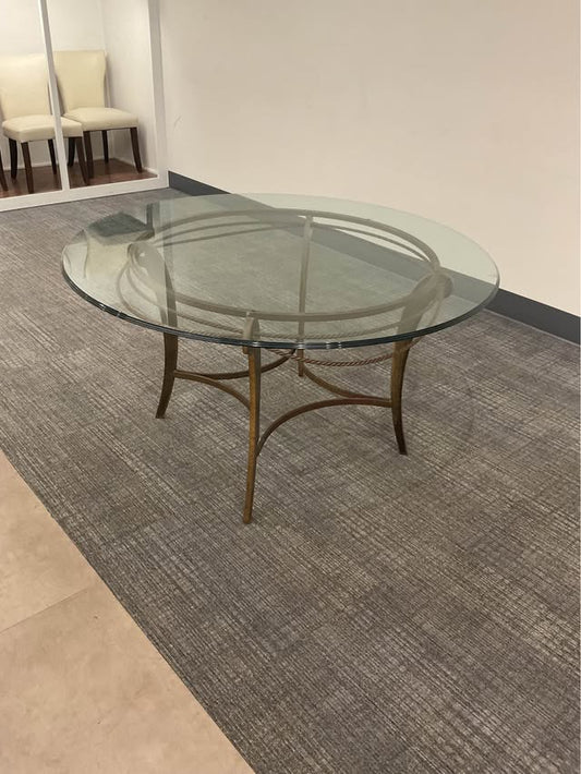 Patricia’s round table