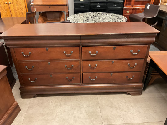 Quality dresser