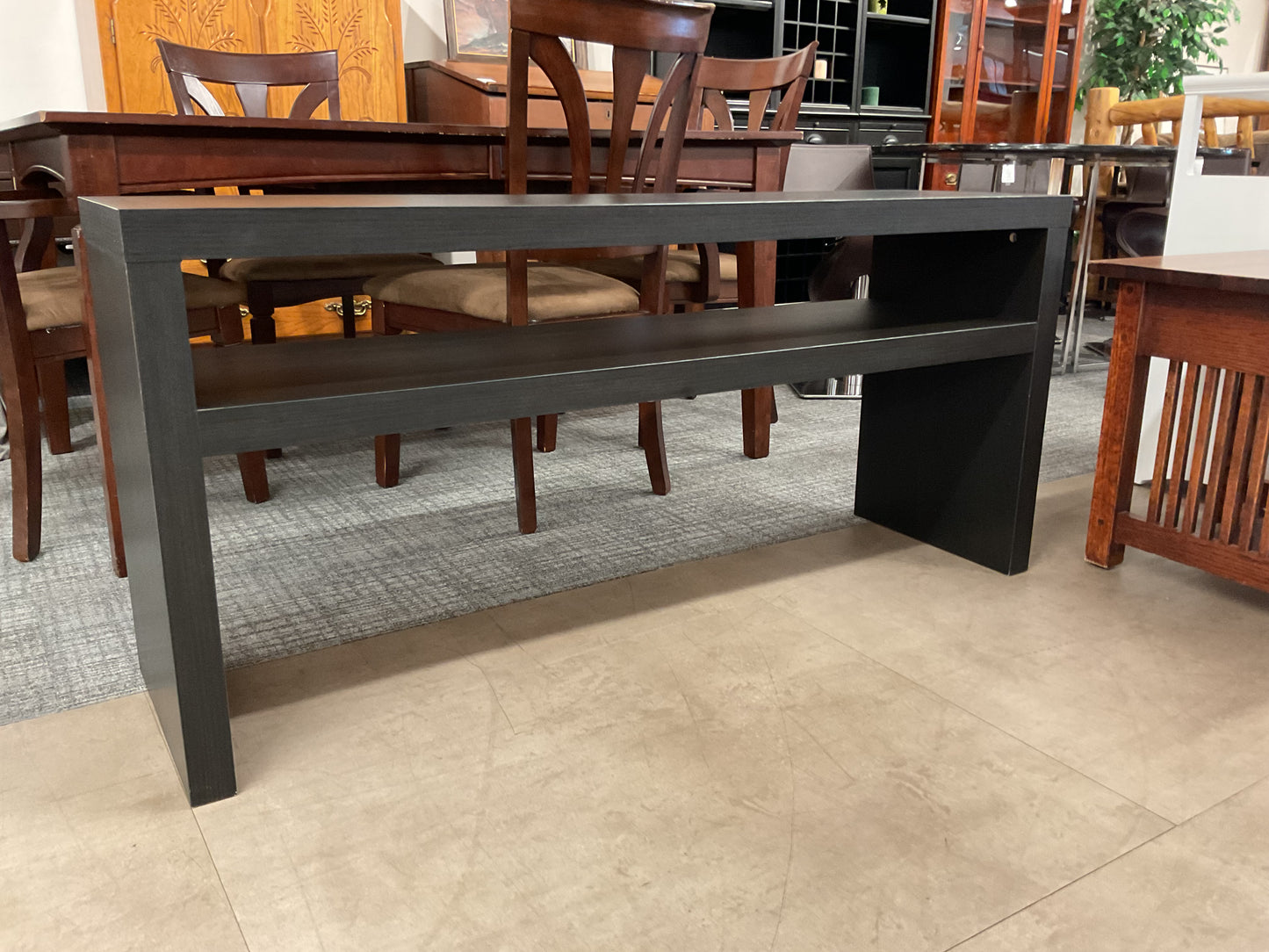Long black console