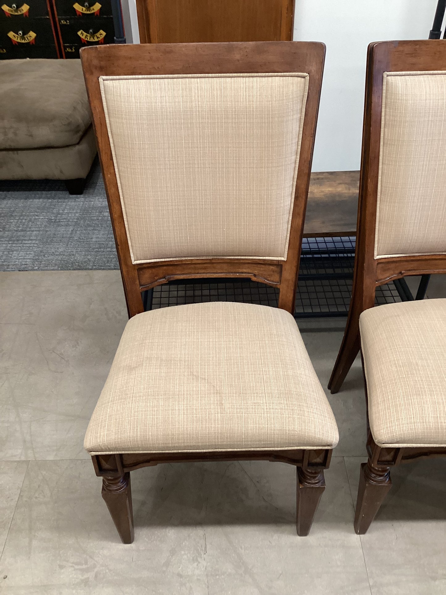 Quadruplets chair set