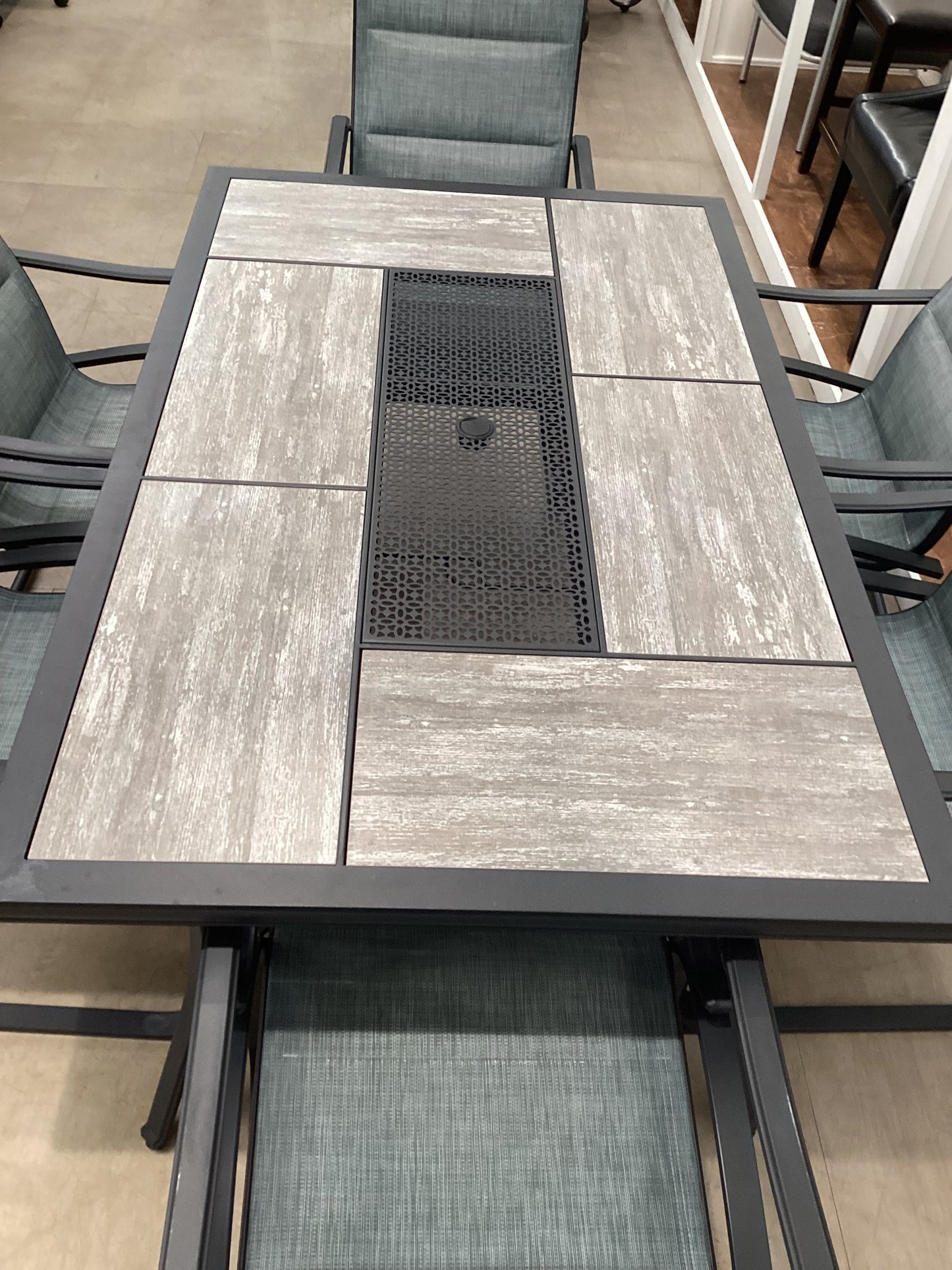 For Da Fam Patio Dining Set