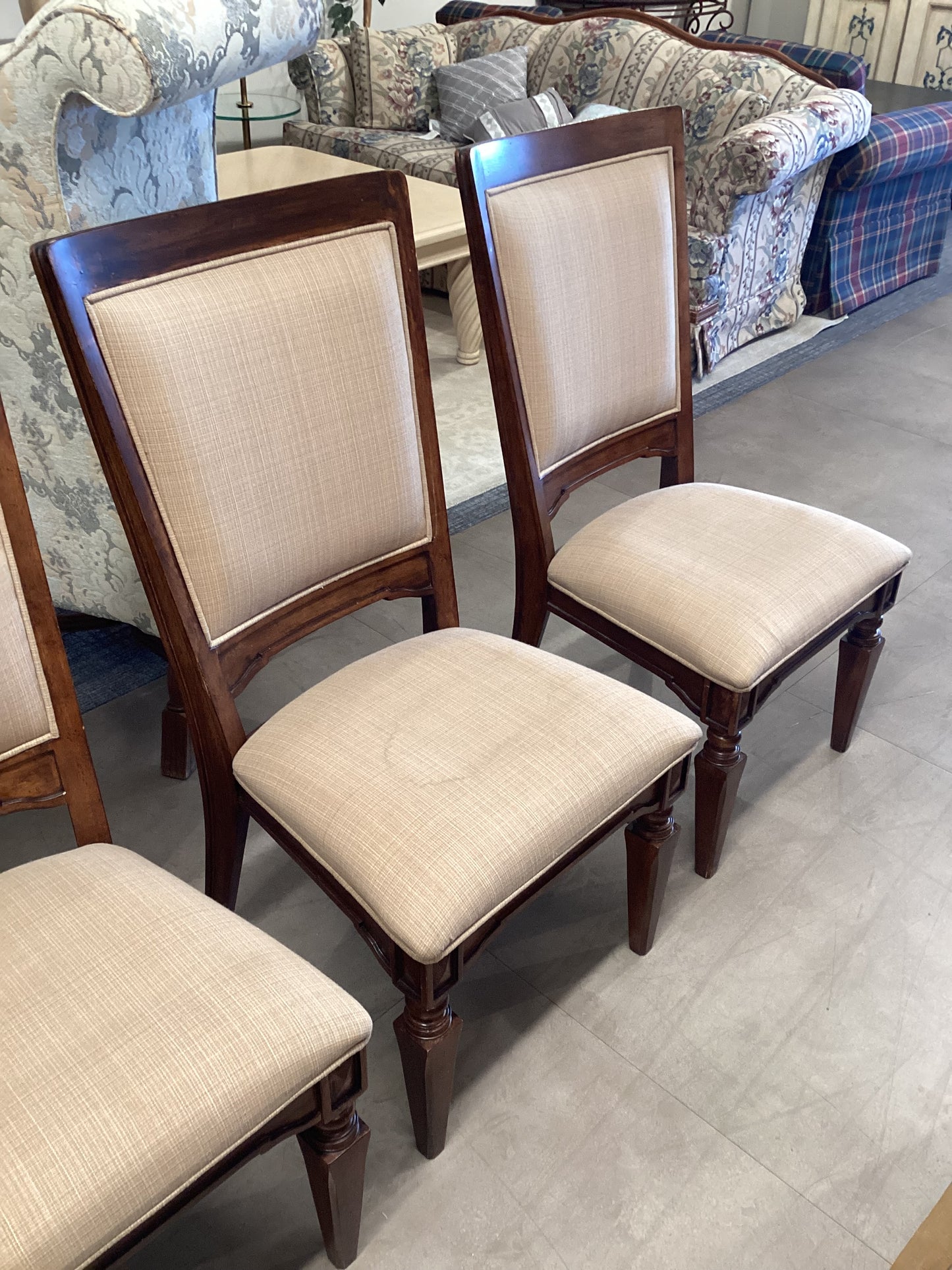 Quadruplets chair set
