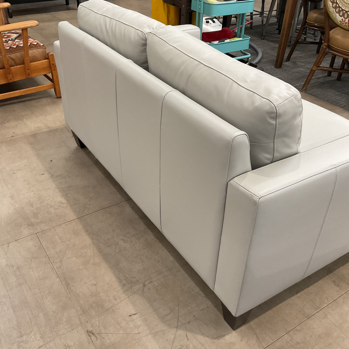 Lil Pebble Loveseat