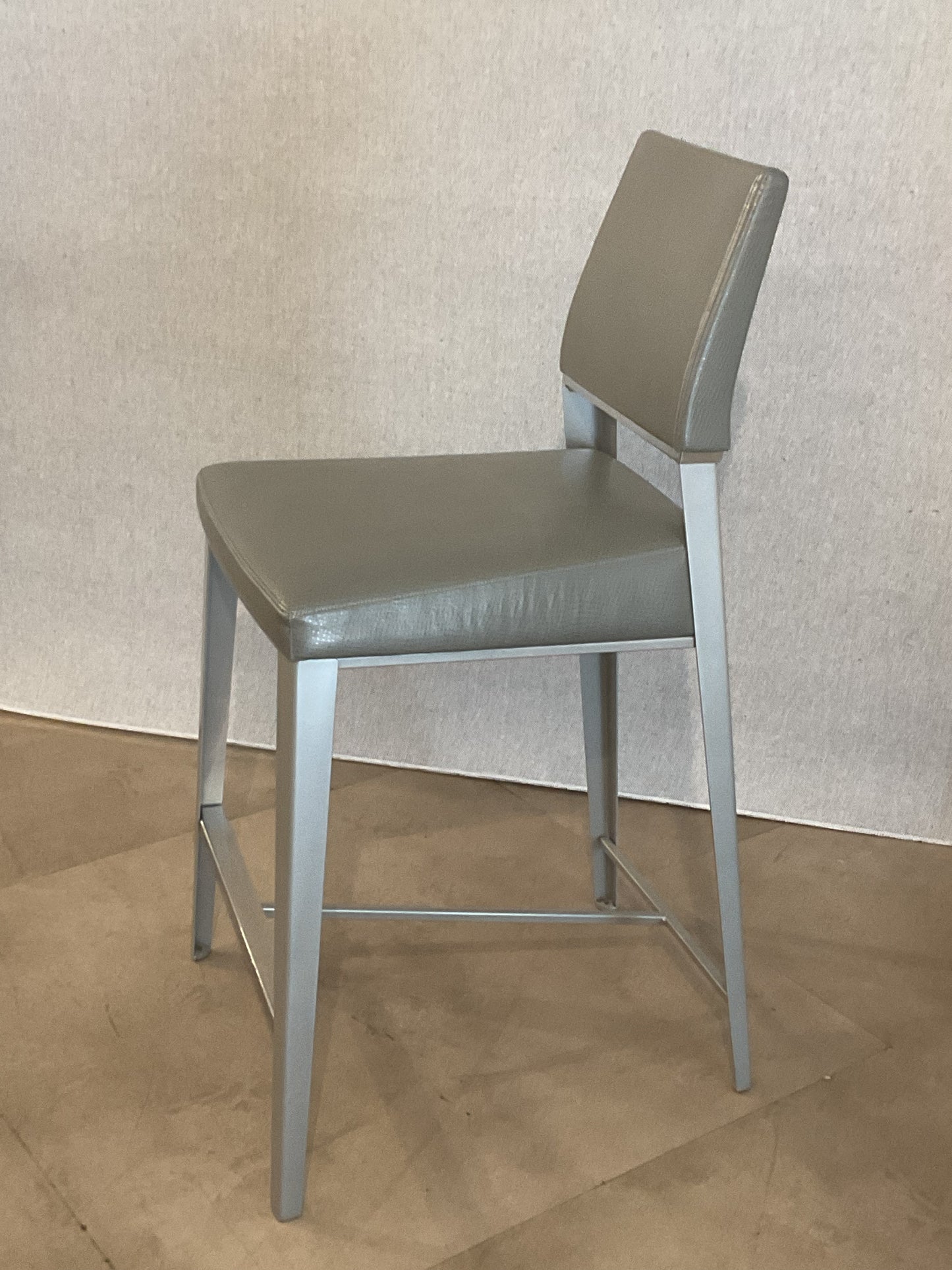*WH*Elite Modern Counter Stool