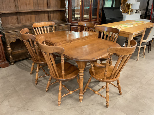 Gratitude Dining Table Set