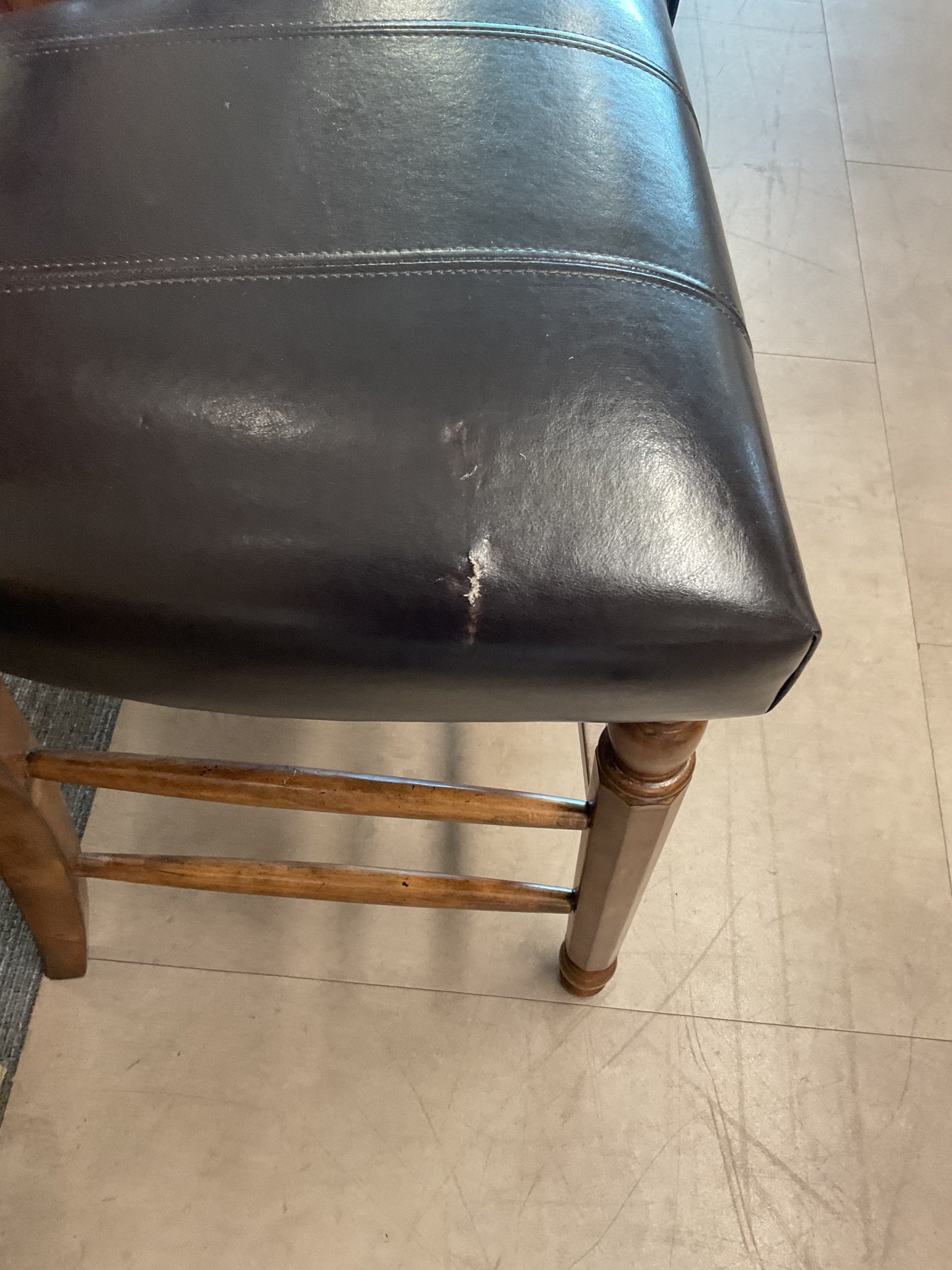Wisdom Bar Stool Set