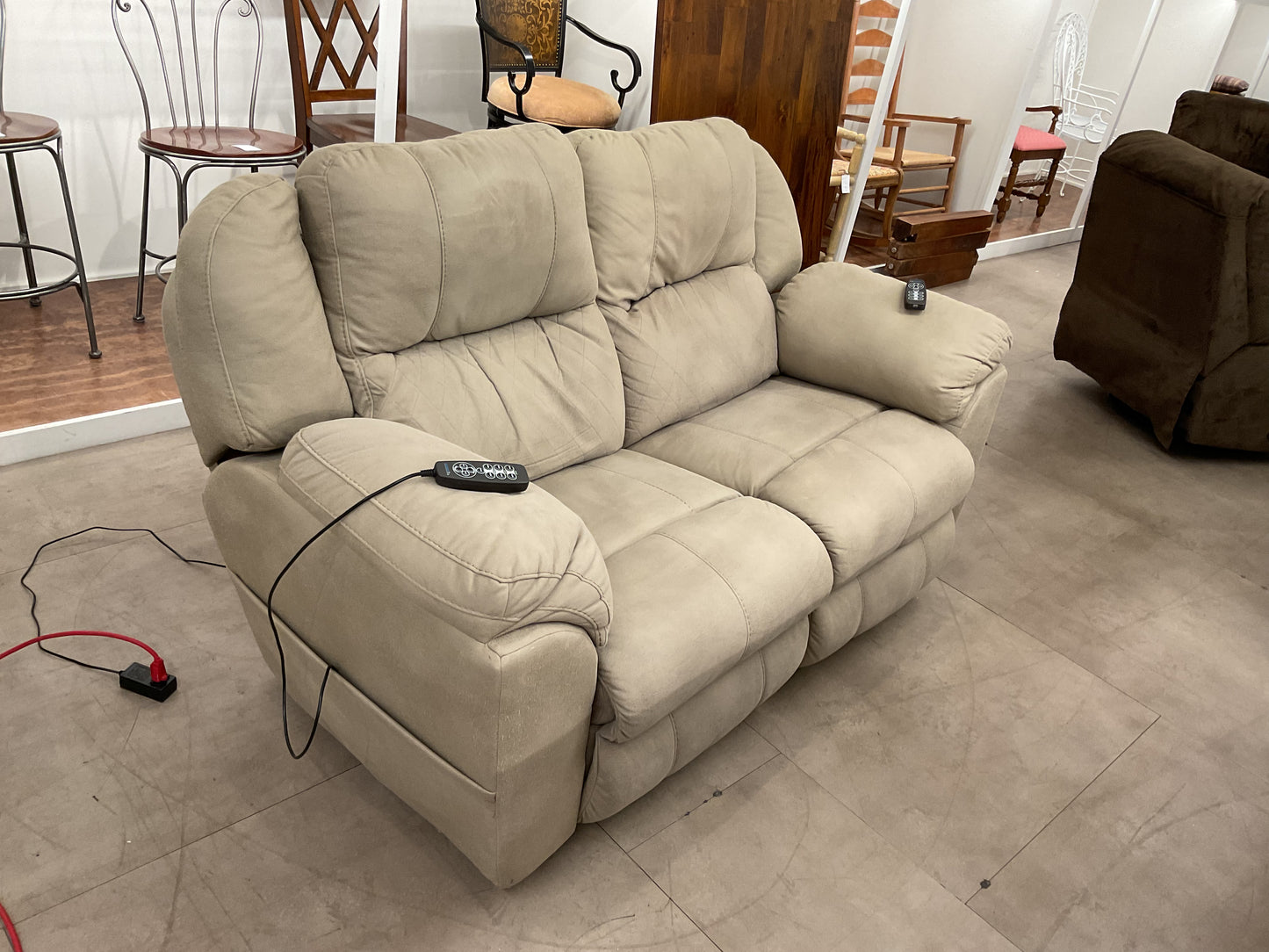 So Nice Sofa Recliner
