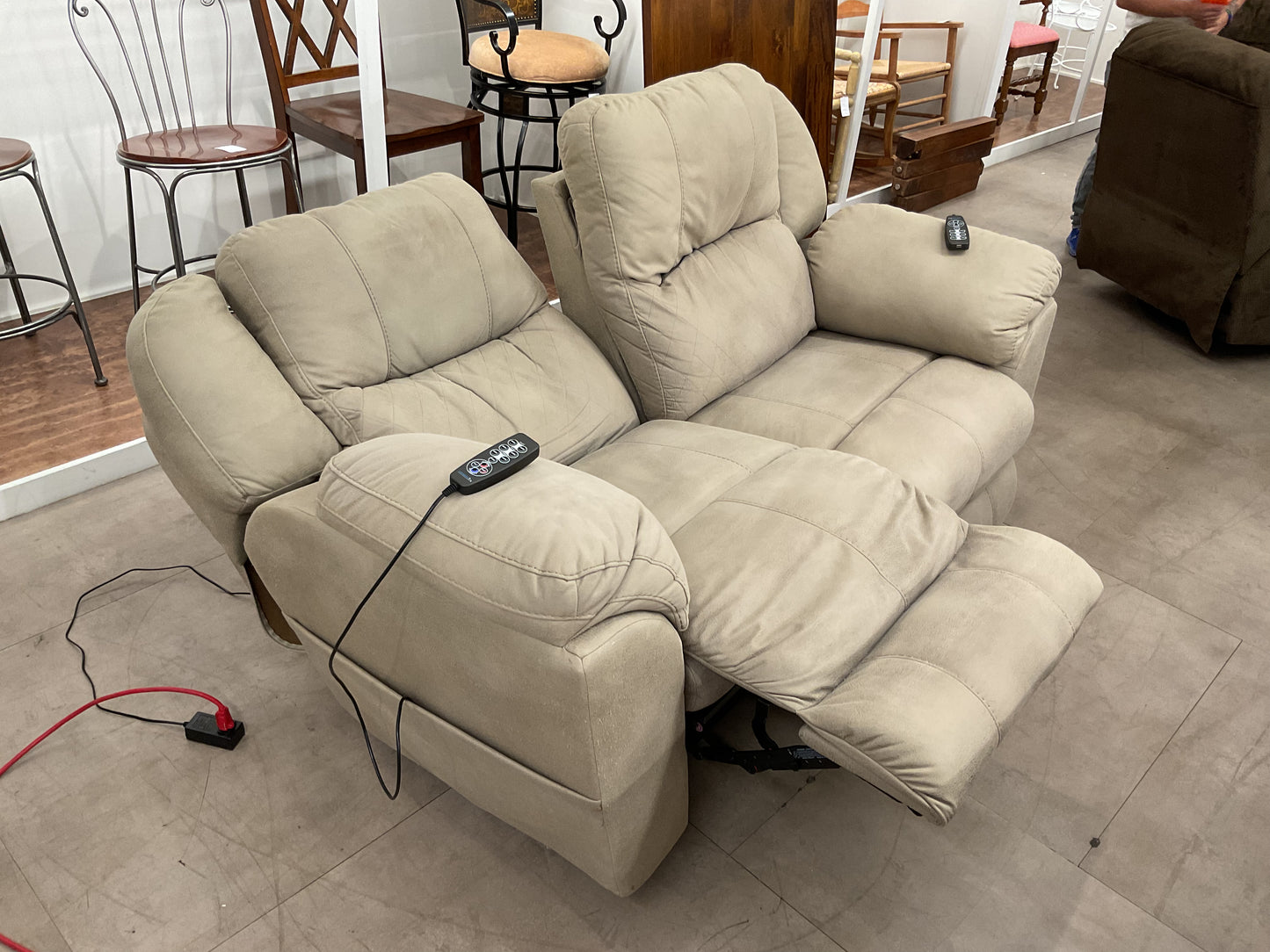 So Nice Sofa Recliner