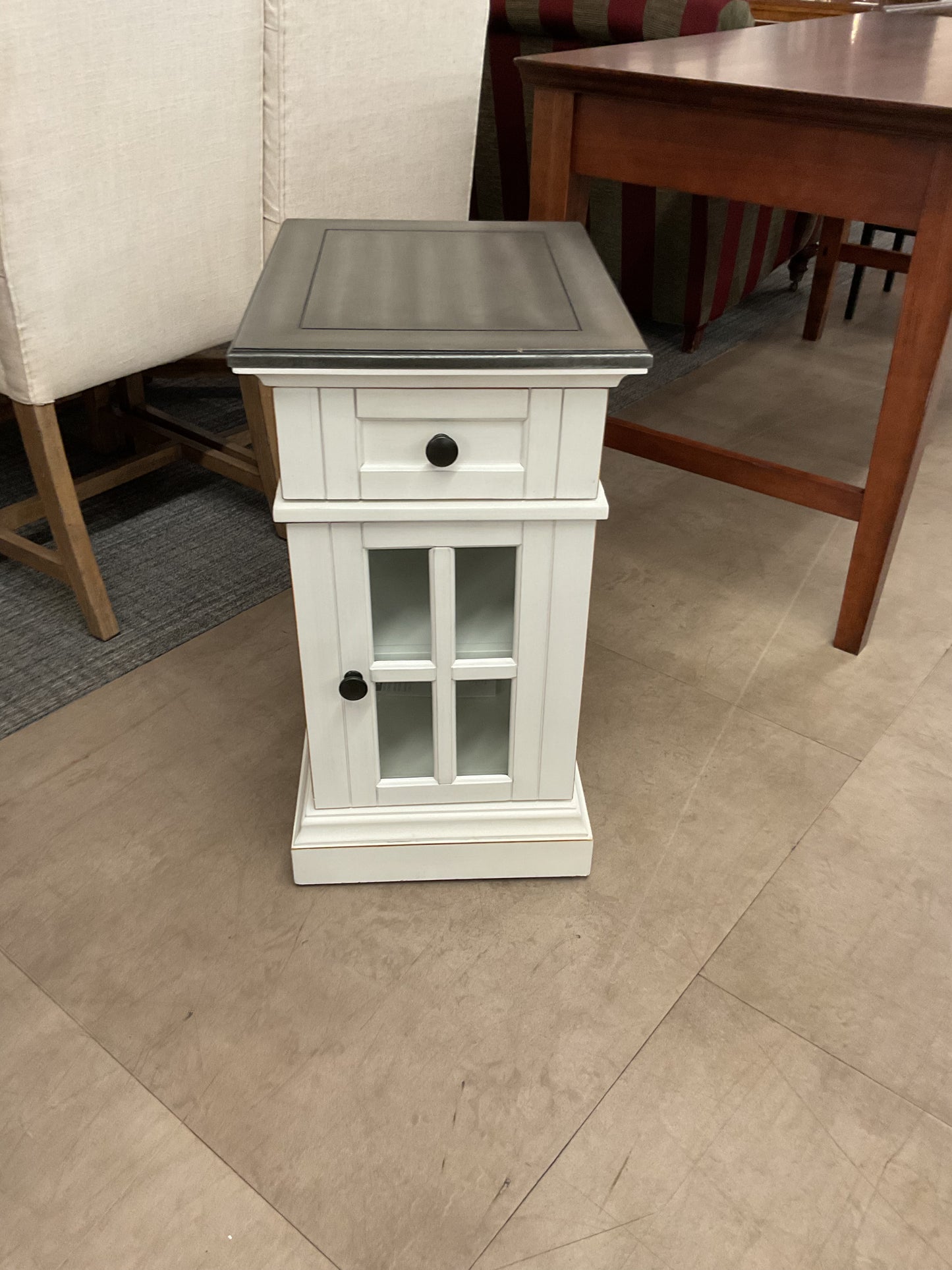 Chair Side Table W/Power