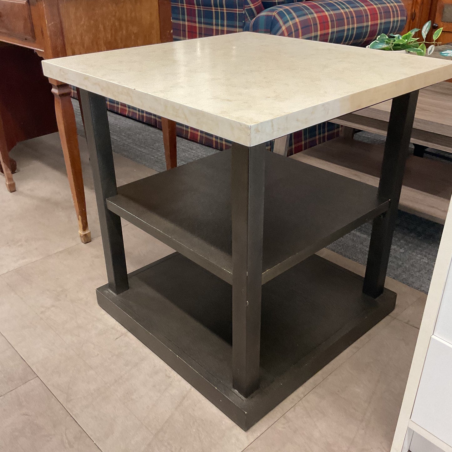 InSide Table