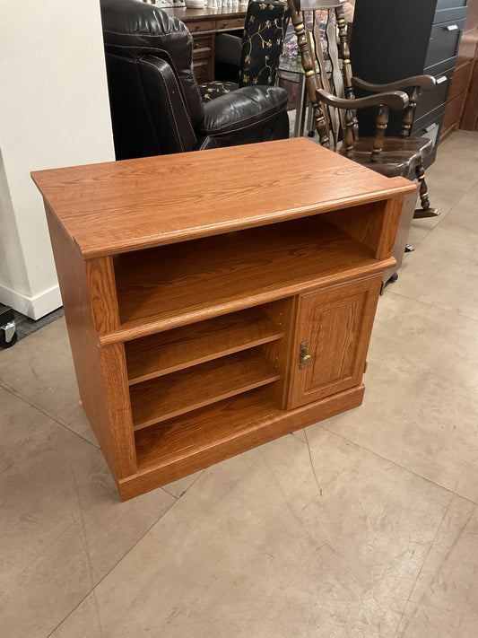 Small Oak TV Stand