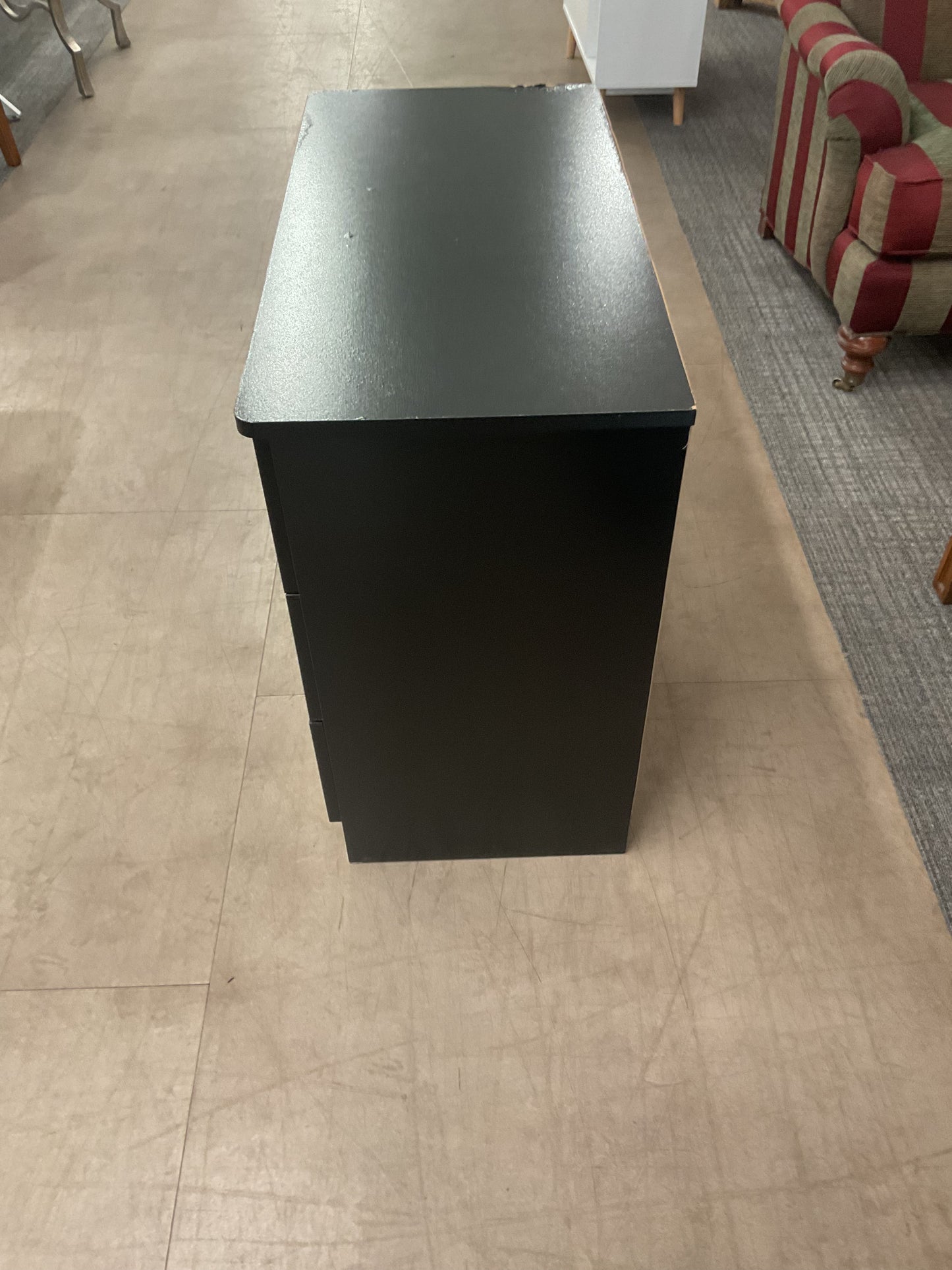 Black 3-Drawer Dresser