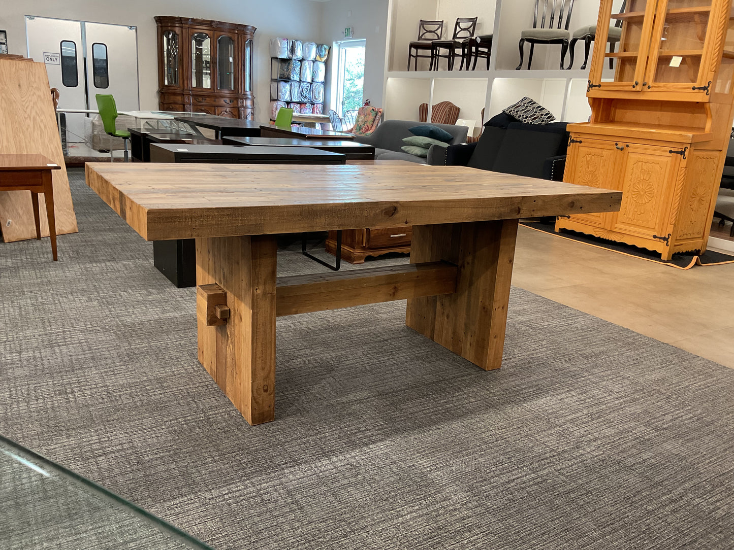 Like The Best Dining Table