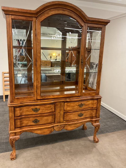Elegance Display China Hutch