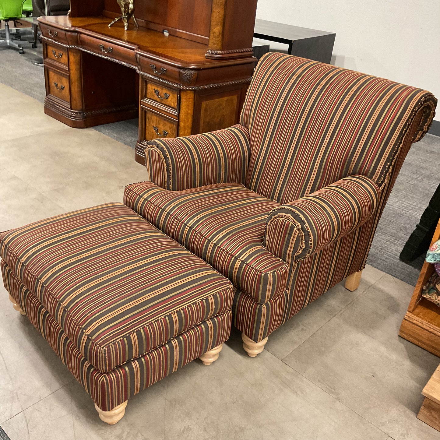 Rollback Vintage Chair & Ottoman