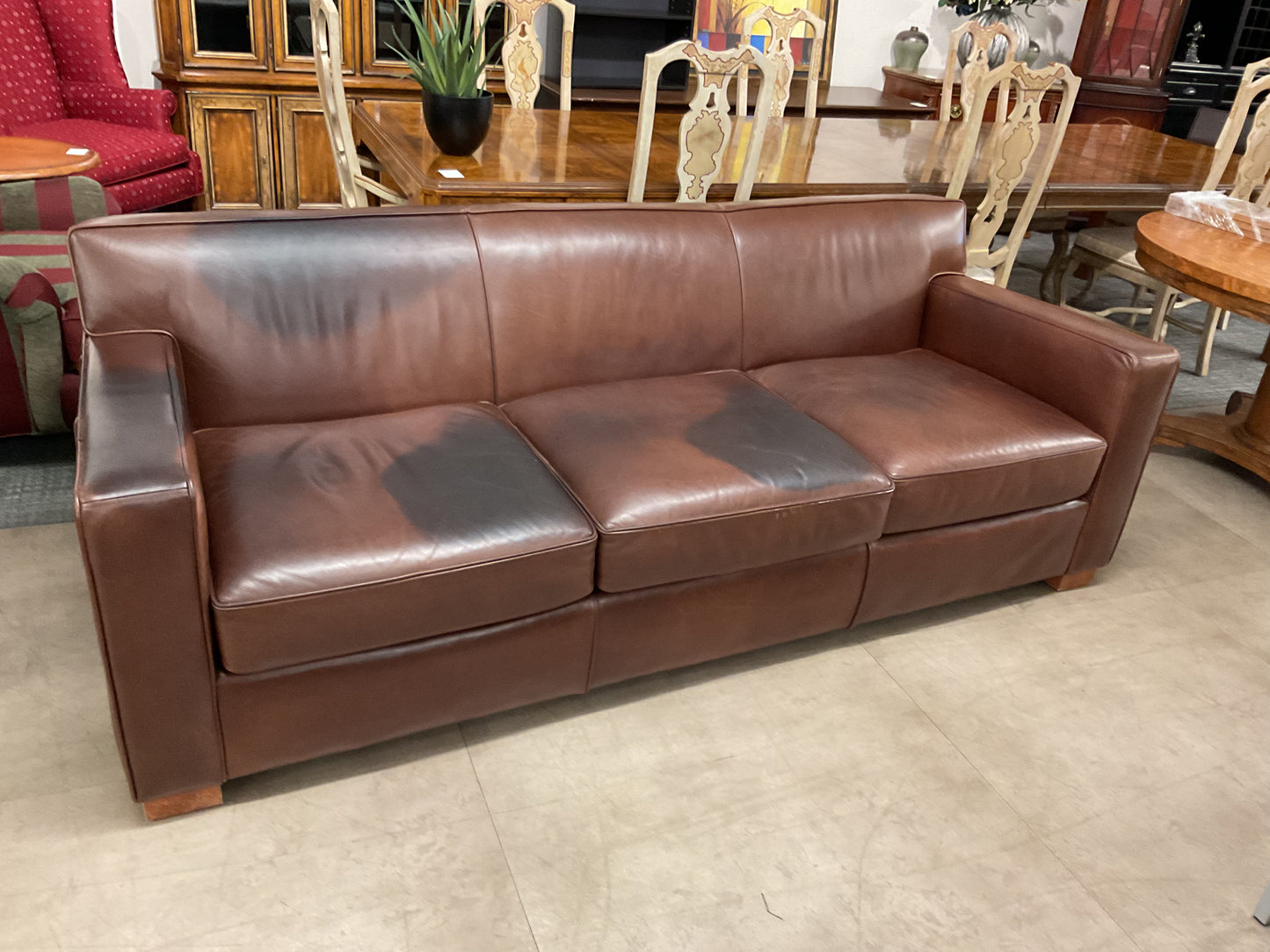 Buñuelos Leather Sofa