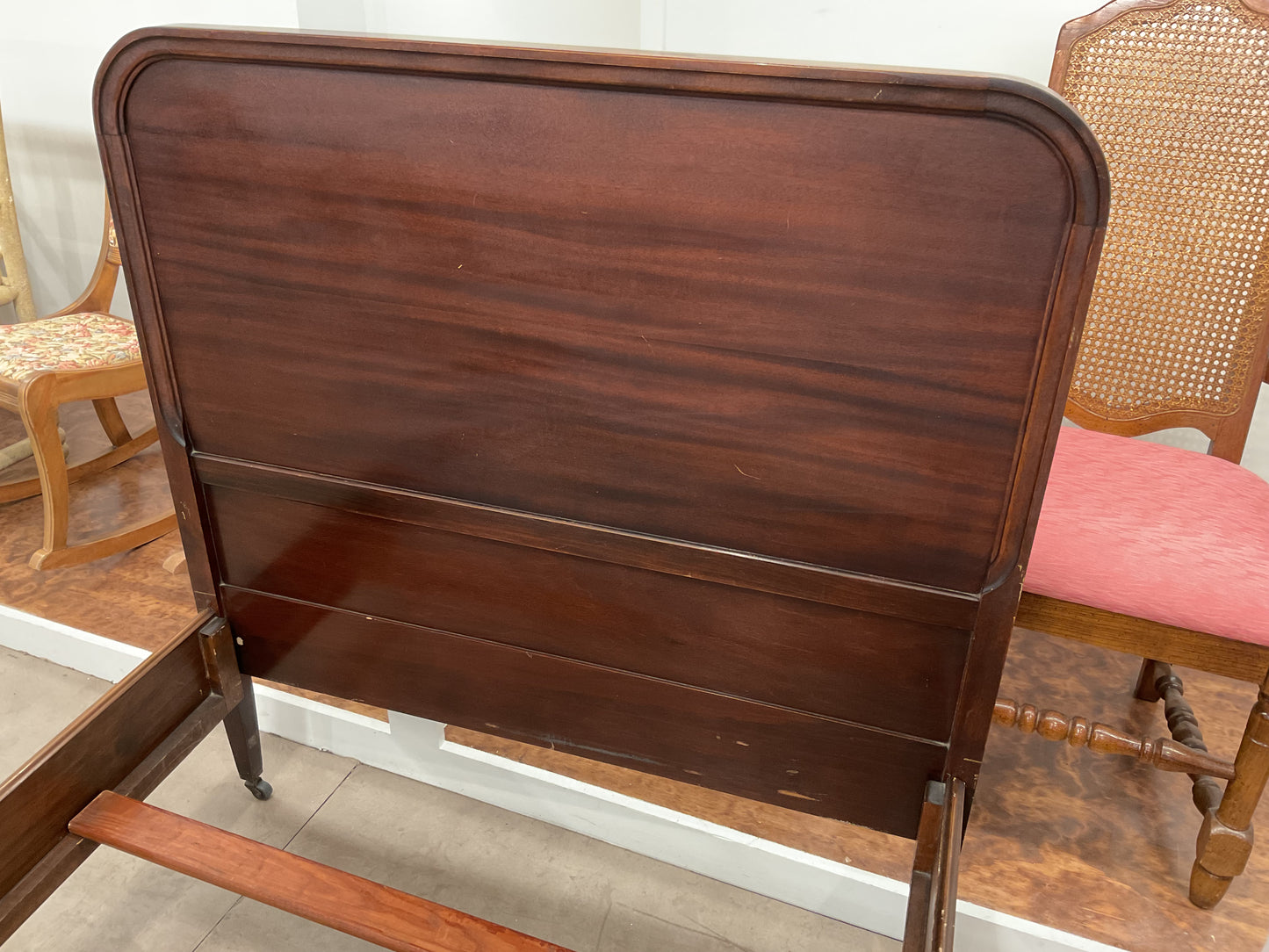 Polar Express Twin Frame (B315)