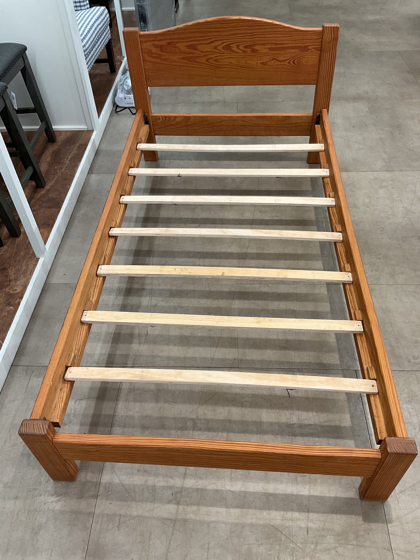Wood Twin Bedframe (G60)
