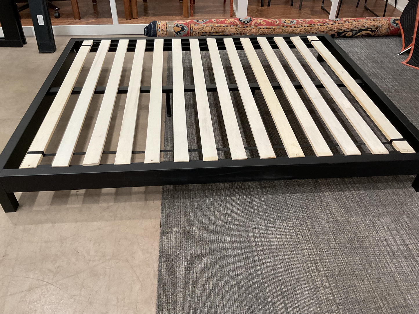 Queen Platform Bed Frame (G63)