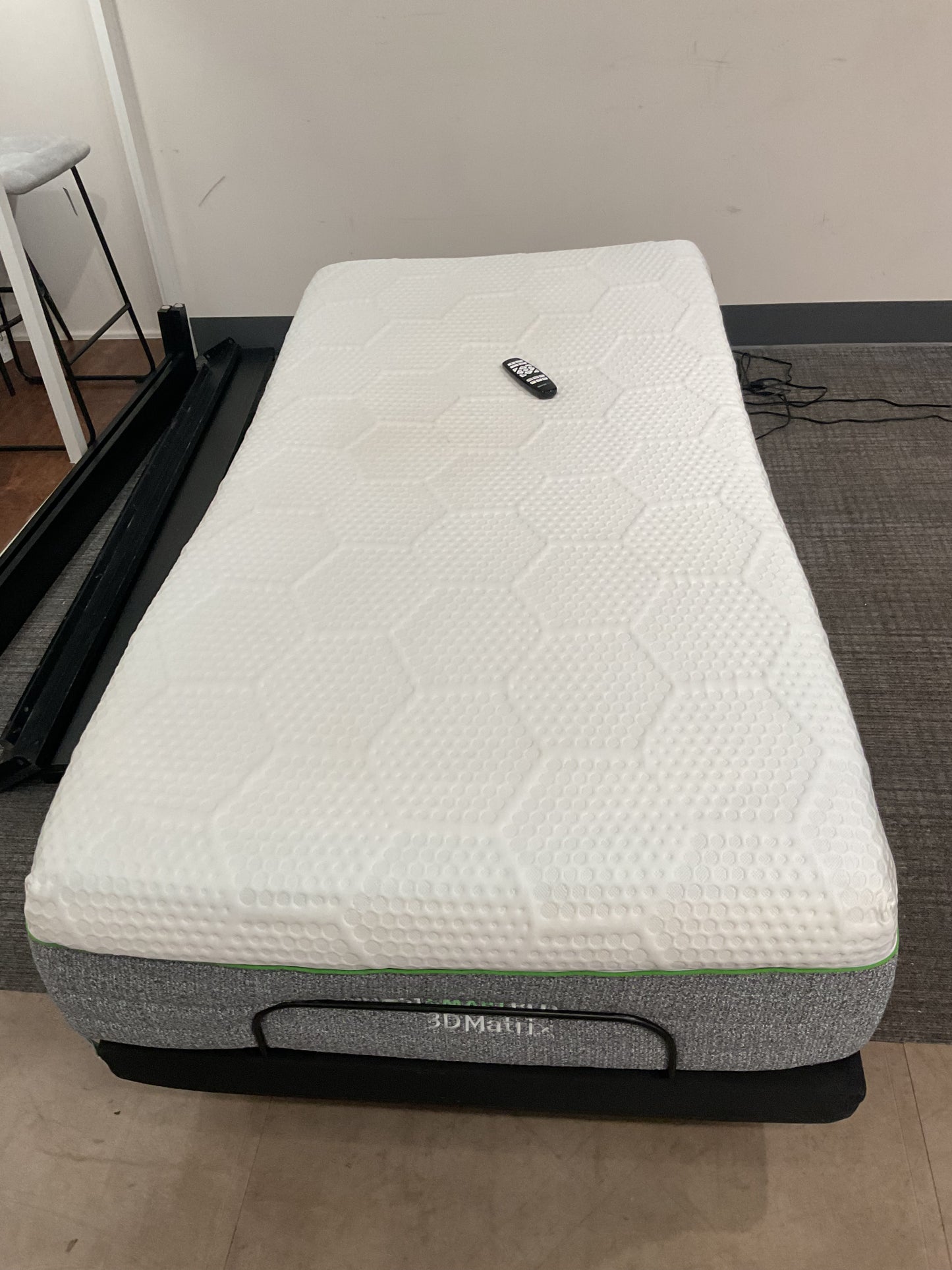 Adjustable Twin Bed Frame & Mattress (G68)
