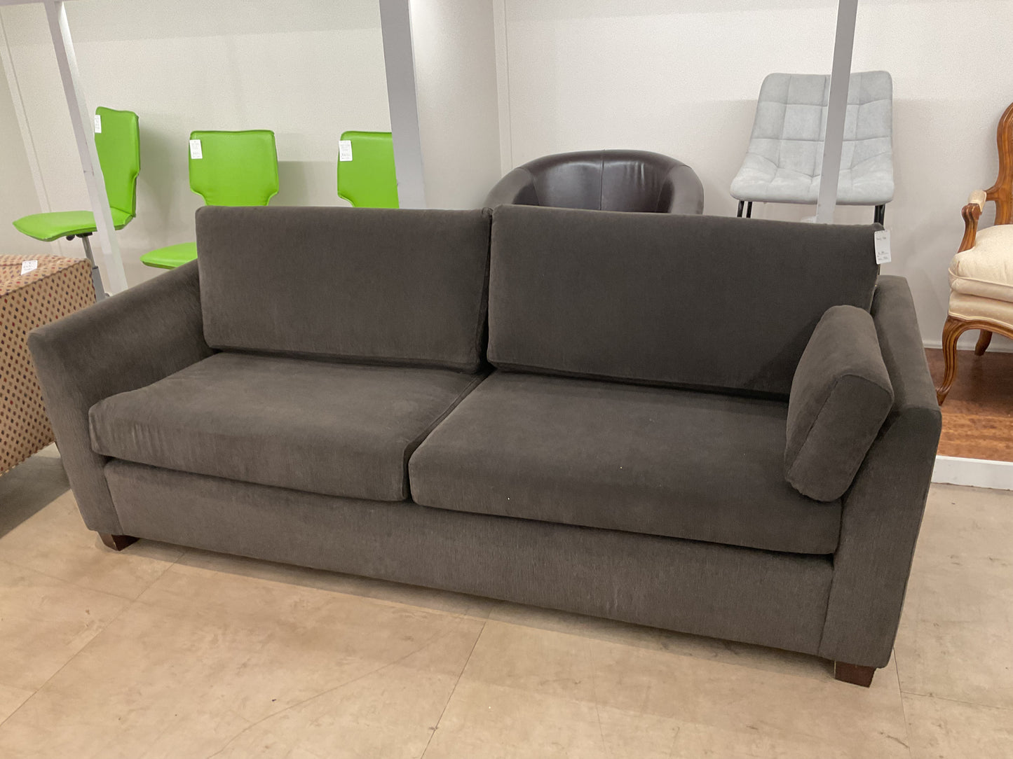 Shady Sofa