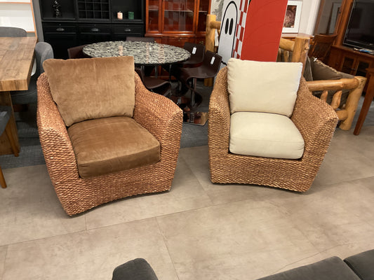 Hyacinth Woven Swivel Chair